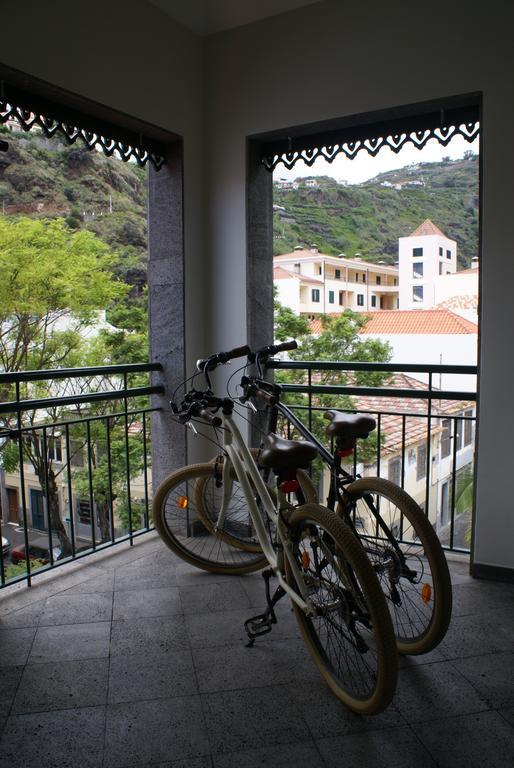 Loft Pacos Da Vila Ribeira Brava Eksteriør billede