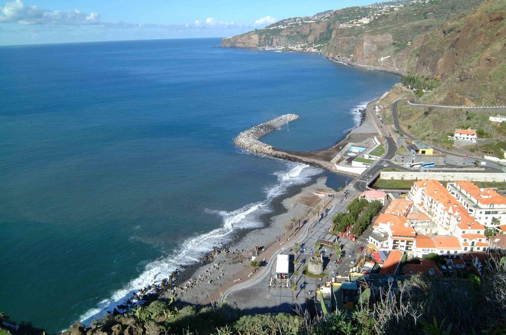 Loft Pacos Da Vila Ribeira Brava Eksteriør billede